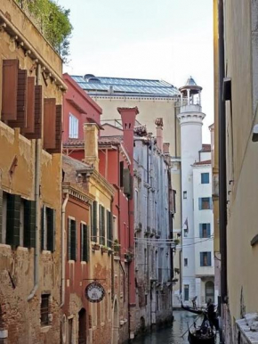 Bright apartment in the heart of Venice